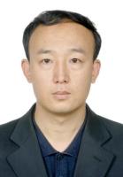 李宇 照片
