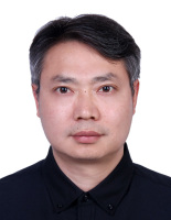 李志华 照片