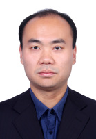 李志强 照片