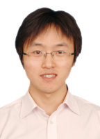 李文 照片