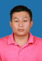 李新虎 照片