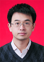 李明 照片