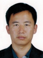 李显凌 照片