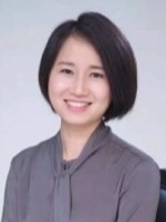 辛聆 照片
