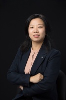 李莹 照片