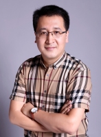 李超波 照片