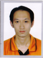 栾勇 照片