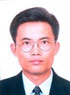 梁华英 照片