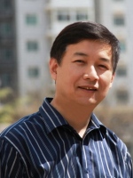 陆锋 照片
