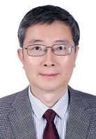李献华 照片