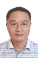 倪宏 照片