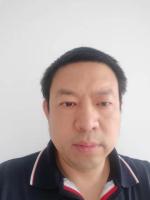平荣刚 照片