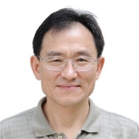 彭平安 照片