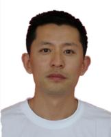 亓波 照片