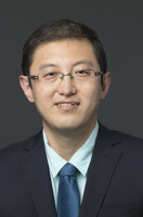 邱清泉 照片