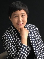 任荣彩 照片