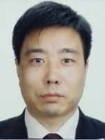 史黎明 照片