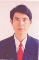 栗胜华 照片