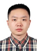郑三多 照片