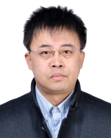 佟建华 照片