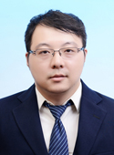 唐亮 照片