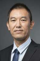 滕玉平 照片