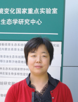 田秋英 照片