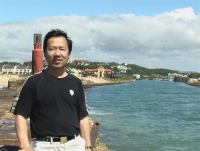 谭垦 照片