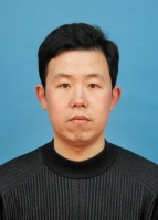 万志 照片