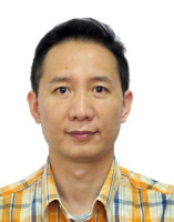 万雄 照片