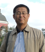 吴世新 照片