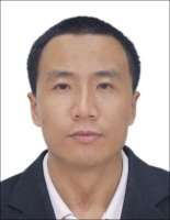 吴刚 照片