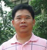 温达志 照片