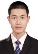 吕鹏飞 照片