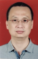 王炜 照片