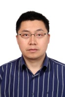 王鹰 照片