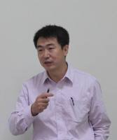 徐耀 照片