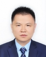 薛庆生 照片