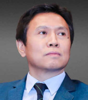 邢志忠 照片