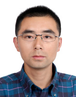 余国安 照片