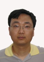 尹彦 照片
