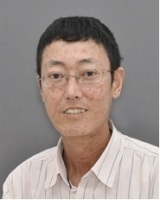 杨明成 照片
