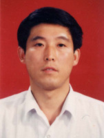 禹日成 照片