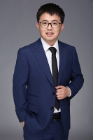 袁军鹏 照片