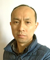 周峰 照片