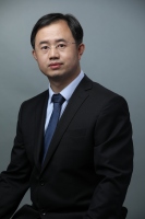 张东 照片