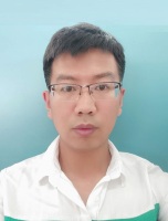 张强 照片