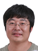 黄宇 照片
