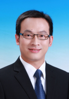 吕鹏鹏 照片