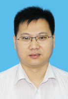 李益 照片